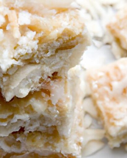Chewy Coconut Macaroon Bars: A Sweet Tropical Twist