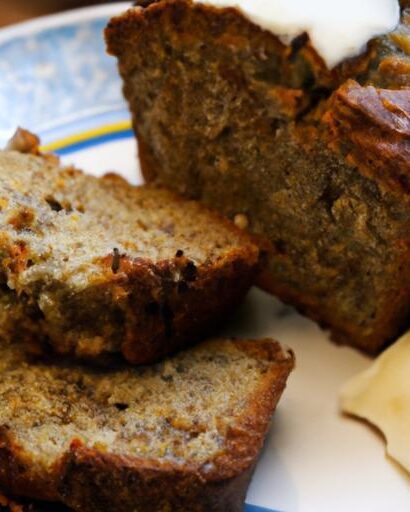 Savor Moistness: Irresistible Banana Bread with Sour Cream