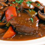Slow-Cooked Pepper Steak: Flavorful Crock Pot Delight