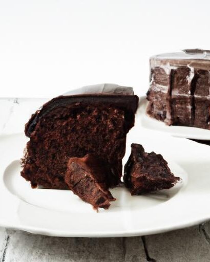 Decadent Delights: The Secrets Behind Chocolate Fudge Cake