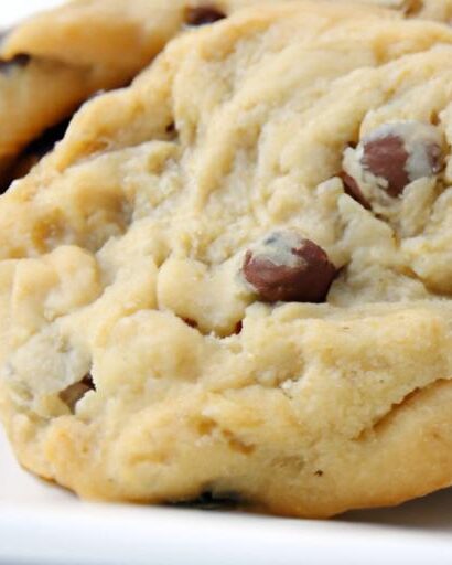 The Ultimate Chocolate Chip Cookie Recipe: Sweet & Simple